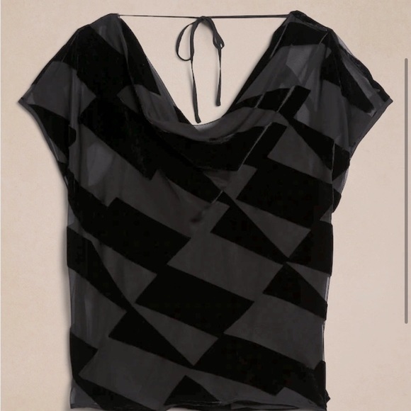 Velvet burnout blouse with open back NWT - Picture 1 of 7